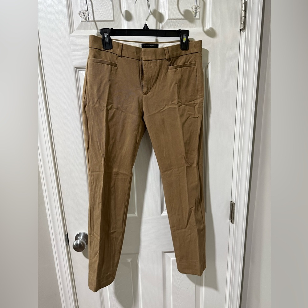 Banana Republic Tan women’s Chinos